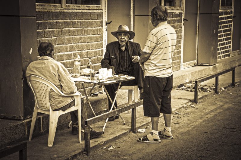 whisky on the streets -sb-tinted- ATI_9629