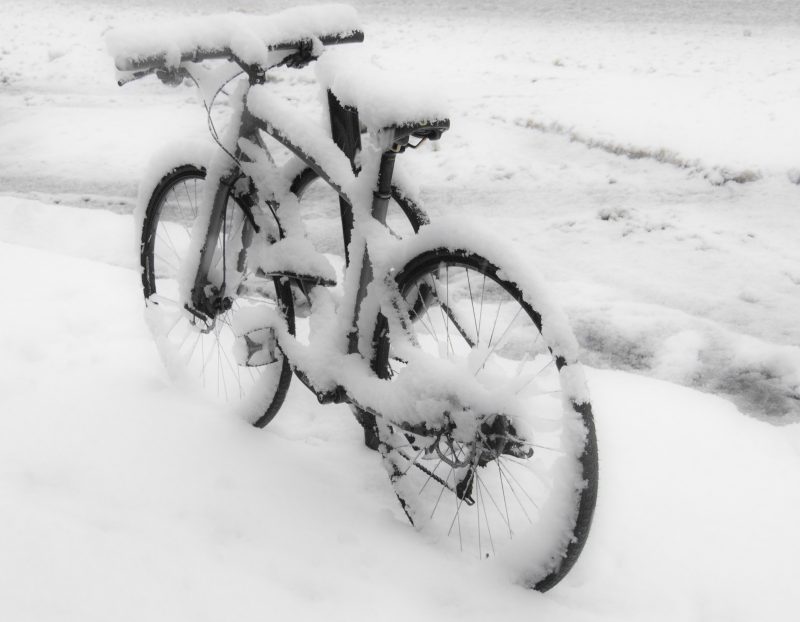 bicycle-under the snow-ATI_3626